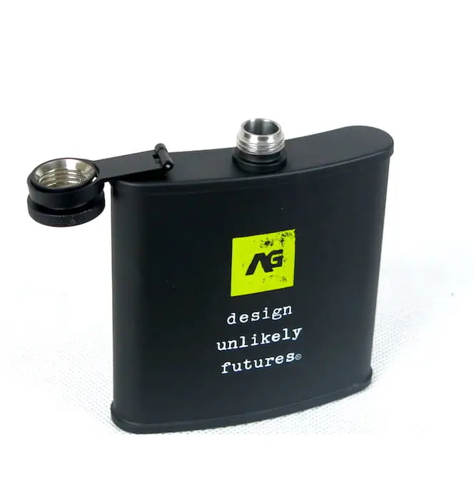Piersiówka Analog Contraband Flask